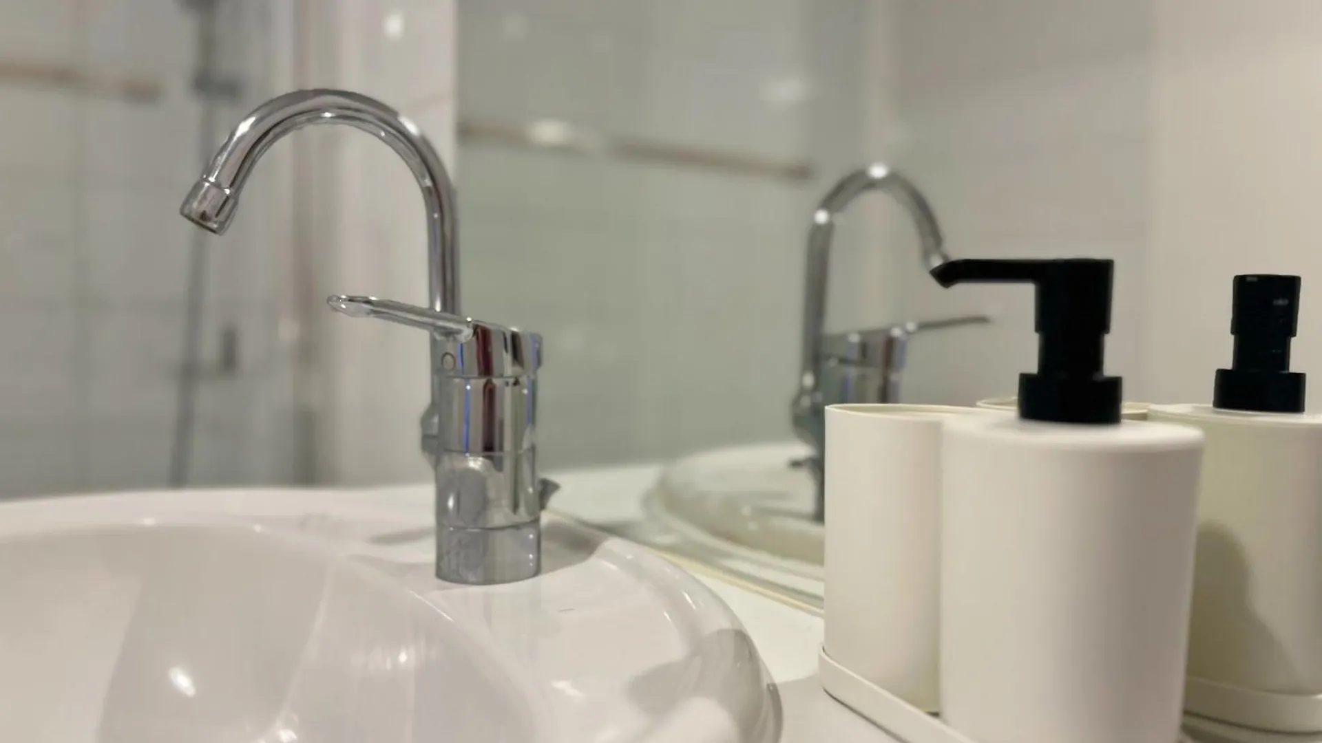 Suite Nova - Check In H24 - Proche Gare De Vaise Lyon Apartman